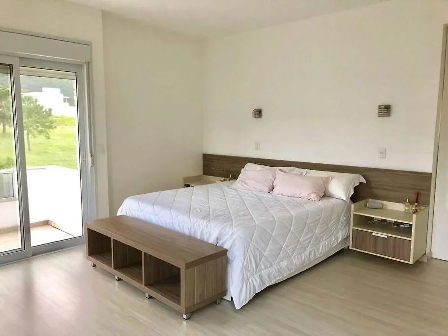 Residencia Na Lagoa Da Conceicao Florianopolis Villa